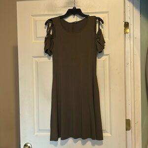 Thanth Green Cold Shoulder Dress Size Small